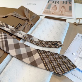 Галстуки Burberry теперь доступны в ма