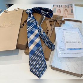 Галстуки Burberry теперь доступны в ма