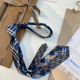 Галстуки Burberry теперь доступны в ма