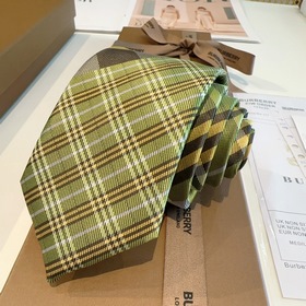 Галстуки Burberry теперь доступны в ма