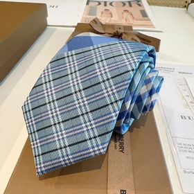 Галстуки Burberry теперь доступны в ма