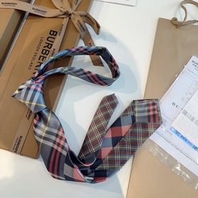 Галстуки Burberry теперь доступны в ма