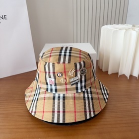 Культовая рыбацкая шапка Burberry — кл