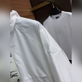 Burberry  Официальный сайт новой кол