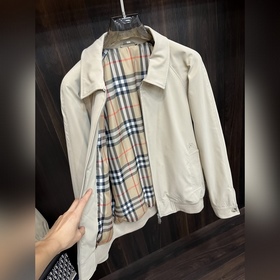 Презентация коллекции Burberry Pre-Fal