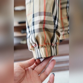 Burberry — многослойная куртка-парка с