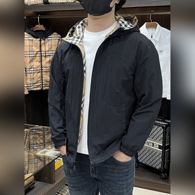 Презентация коллекции Burberry Pre-Fal