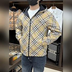 Презентация коллекции Burberry Pre-Fal