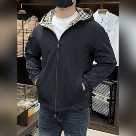 Презентация коллекции Burberry Pre-Fal