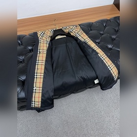 Мужская хлопковая куртка Burberry 2026
