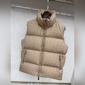 Уникальный жакет Burberry с жаккардовы