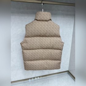 Уникальный жакет Burberry с жаккардовы