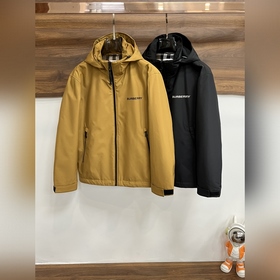 Презентация коллекции Burberry Pre-Fal
