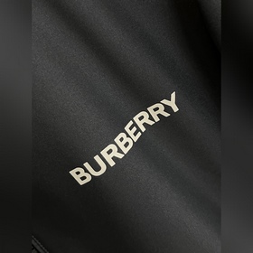 Презентация коллекции Burberry Pre-Fal