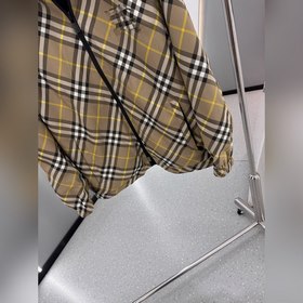 Новая двусторонняя куртка Burberry Э
