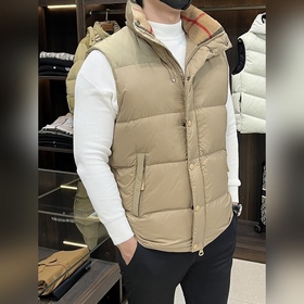 Флагманская пуховая куртка Burberry： н
