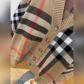 Вязаный кардиган BURBERRY Tartan ---