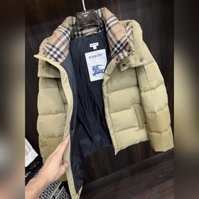 Флагманская пуховая куртка Burberry： н