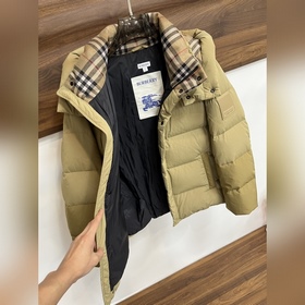 Флагманская пуховая куртка Burberry： н