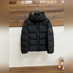 Флагманская пуховая куртка Burberry： н