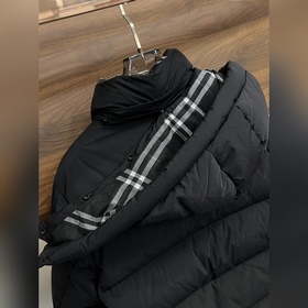 Флагманская пуховая куртка Burberry： н