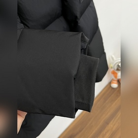 Флагманская пуховая куртка Burberry： н