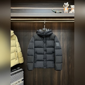 Флагманская пуховая куртка Burberry： н