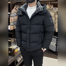Флагманская пуховая куртка Burberry： н