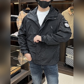 Презентация коллекции Burberry Pre-Fal