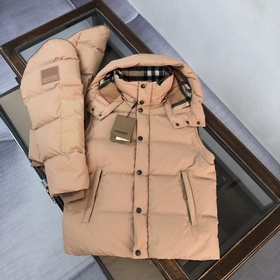 Короткая пуховая куртка Burberry BBR с
