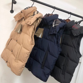 Короткая пуховая куртка Burberry BBR с