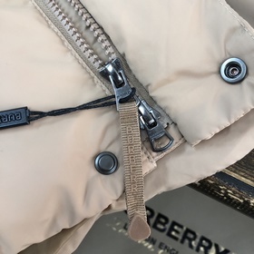 Короткая пуховая куртка Burberry BBR с
