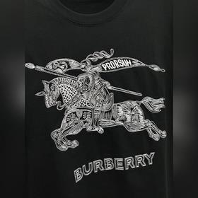 Эксклюзивная осенняя коллекция Burberr