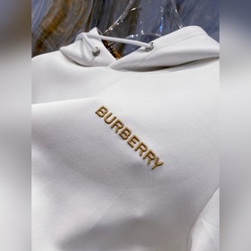 Худшерт Burberry 2026FW Hooded Space C