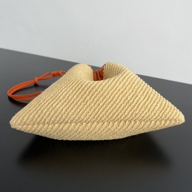 #Новая сумка Bv из рафии Dustbag уже в