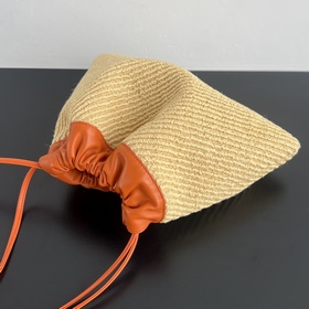 #Новая сумка Bv из рафии Dustbag уже в