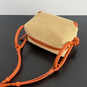 #Bv Новинка： сумка Raffia Loop уже в п