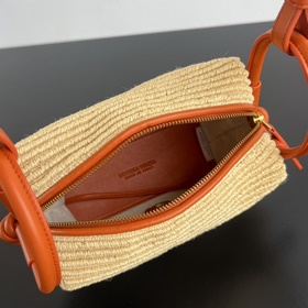 #Bv Новинка： сумка Raffia Loop уже в п