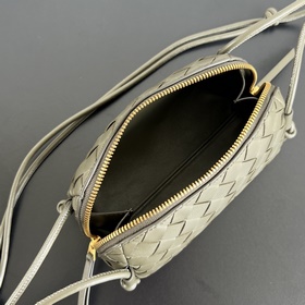 #Bv New Concert Pouch 794258 — это сам