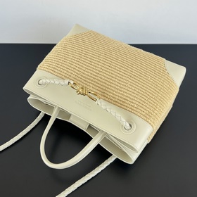 #BVNewArrivals Andiamo Nylon Raffia 8