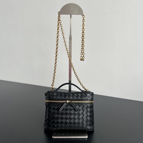 Косметичка BV Soft Vanity Chain 843 И