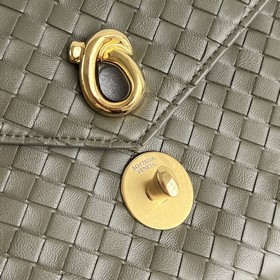 #Bv Новая сумка через плечо Knot Lock 