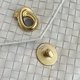 #Bv Новая сумка через плечо Knot Lock 