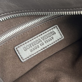 #Bv Новая сумка New Veneto Small Woven