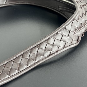 #Bv Новая сумка New Veneto Small Woven