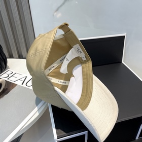 CELINE Осень/Зима Новинка Шерстяная бе