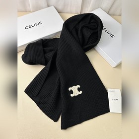 Классический кашемировый шарф CELINE. 