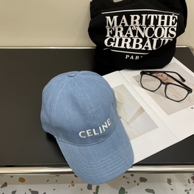 CELINE Новая бейсболка с вышивкой «Три