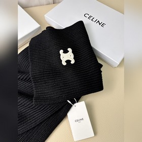 Классический кашемировый шарф CELINE. 