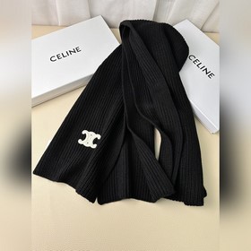Классический кашемировый шарф CELINE. 